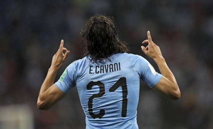 Cavani sukses membawa Uruguay lolos ke babak perempat final