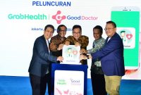 Grab Indonesia bekerja sama dengan Good Doctor Indonesia dan Kementerian Kesehatan merilis layanan screening awal COVID-19 di aplikasi Grab. (Foto: inakoran.com)