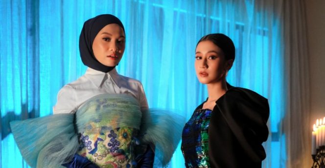 Keisya Levronka baru saja berkolaborasi dengan penyanyi Malaysia Nabila Razali untuk merilis ulang 