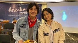 Film Ancika 1995 resmi mengumumkan Zee JKT48 sebagai pemeran Ancika dan Arbani Yasiz sebagai Dilan yang menggantikan Iqbaal Ramadhan. (Foto: Istimewa)