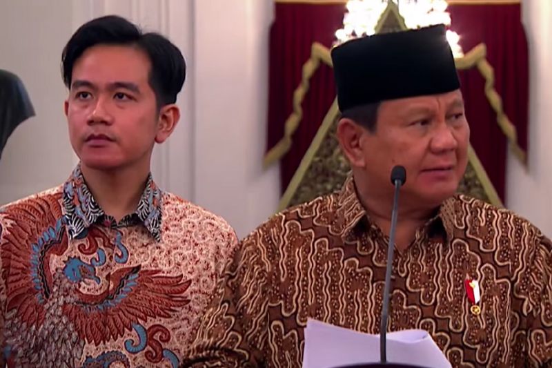 Presiden Prabowo Subianto tidak jadi membentuk Badan Kementerian Negara yang sempat dijanjikan oleh wakilnya, Gibran, saat debat Pilpres. (Foto: BPMI Sekretariat Presiden)