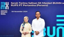 Menteri BUMN resmi menunjuk petinggi Partai Gerindra, Simon Aloysius, sebagai Direktur Utama Pertamina dan Iwan Bule sebagai komisaris utama. (Foto: Pertamina)